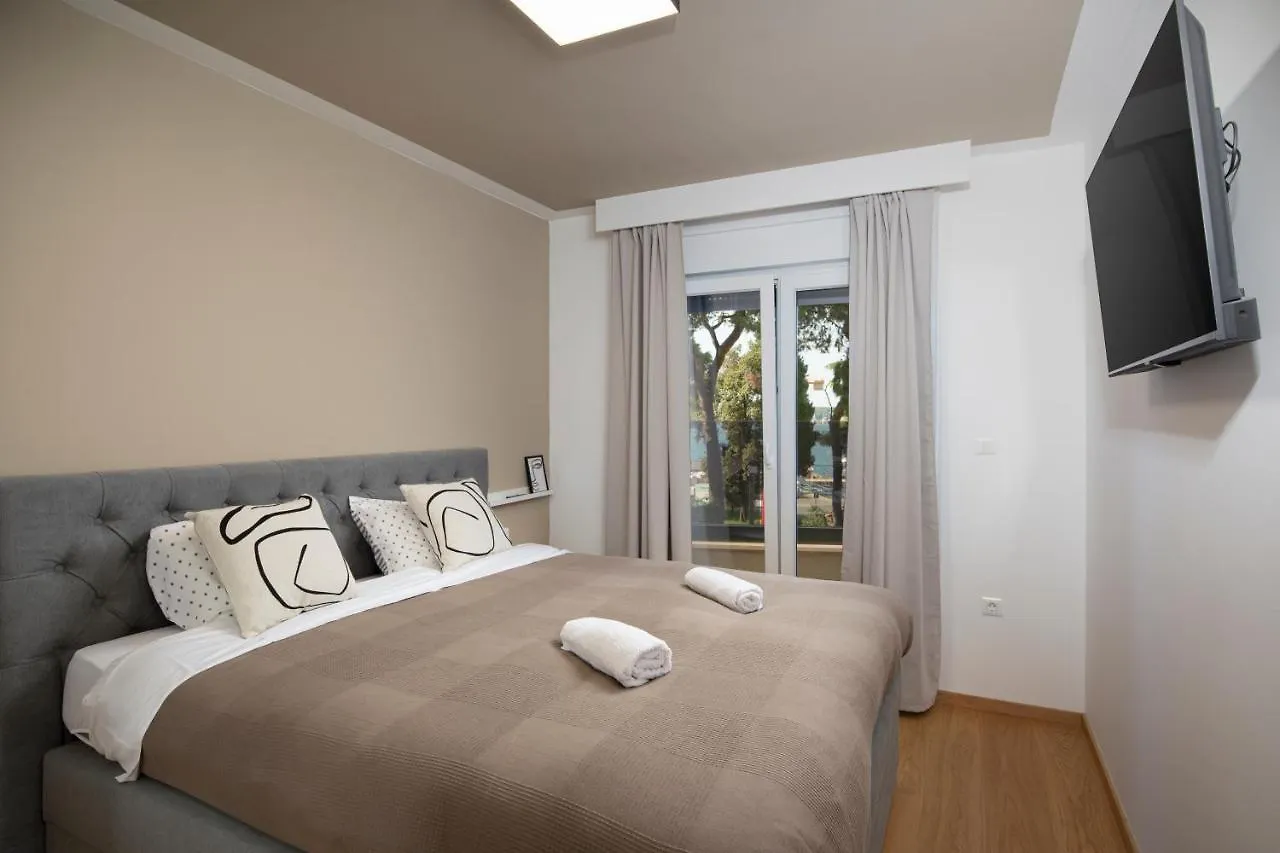 Stoja Beach Apartment Pula Croatia