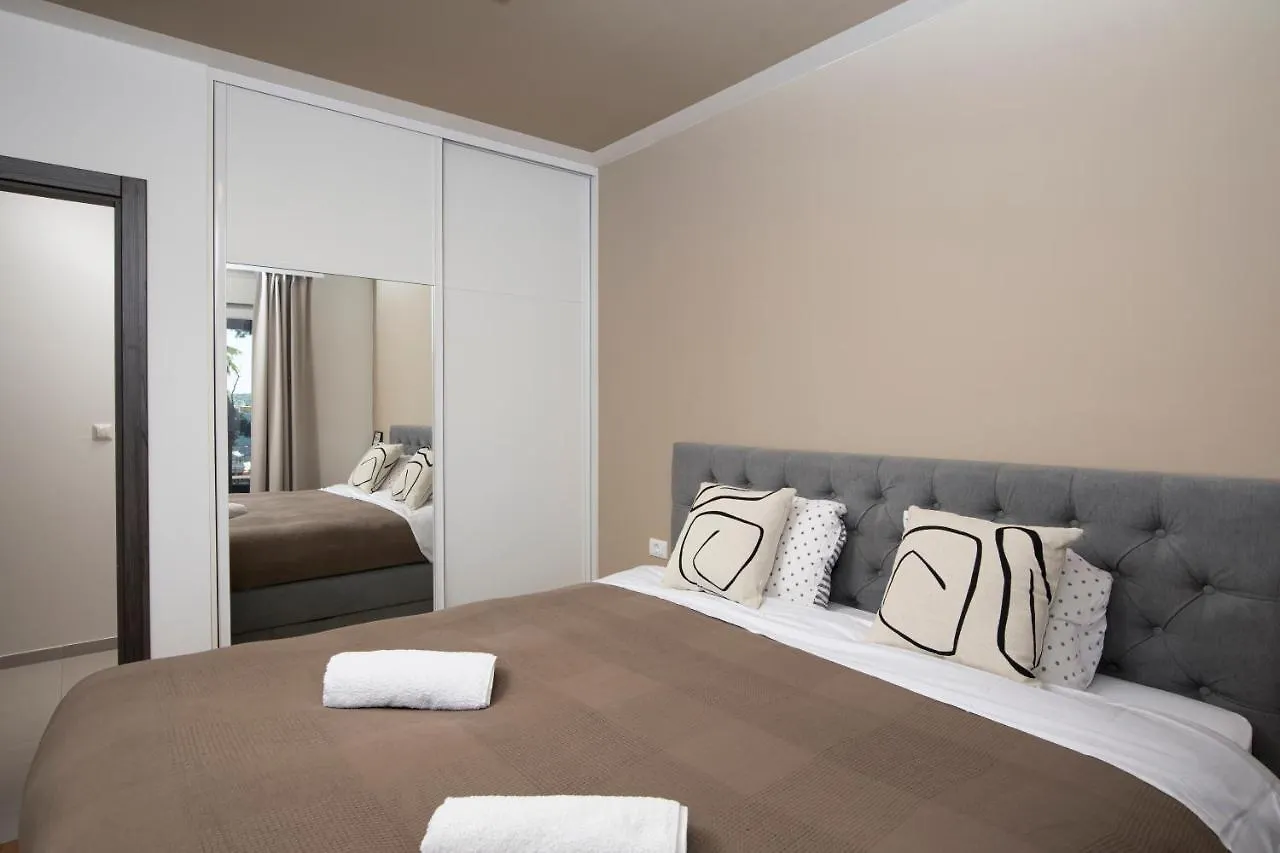 Stoja Beach Apartment Pula 0*,